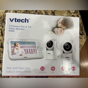 VTech Baby Video Monitor with Dual Cameras - White
